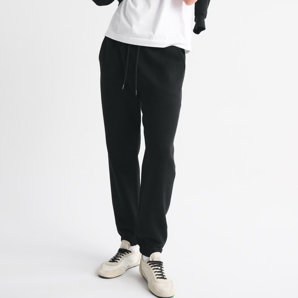 Abercrombie & Fitch Essential Cinched Sweatpant